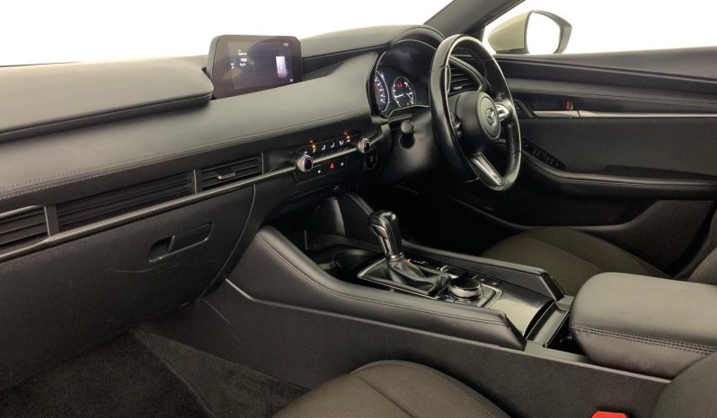 
								Mazda Mazda3 Hatch 1.5 Dynamic At full									