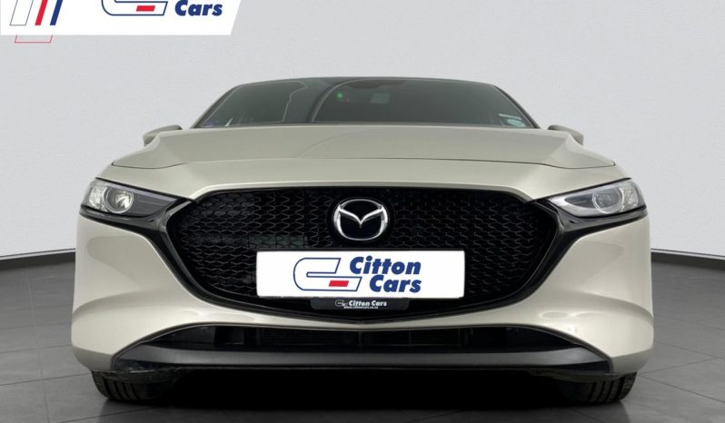 
								Mazda Mazda3 Hatch 1.5 Dynamic At full									