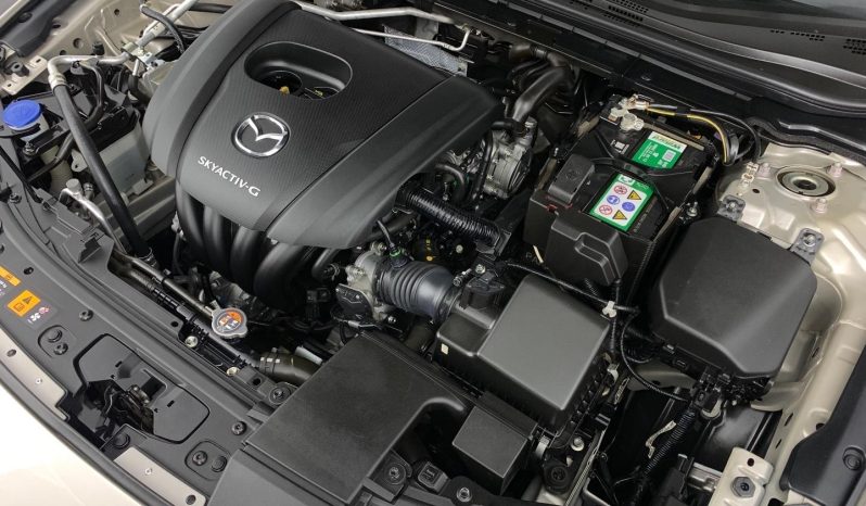 
								Mazda Mazda3 Hatch 1.5 Dynamic At full									