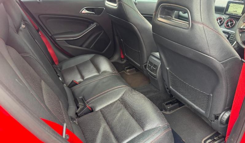 
								Mercedes Benz A-Class A 45 Amg 4-Matic Speedshift 7G-Dct full									