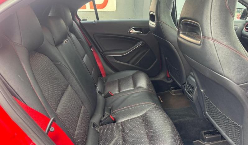 
								Mercedes Benz A-Class A 45 Amg 4-Matic Speedshift 7G-Dct full									
