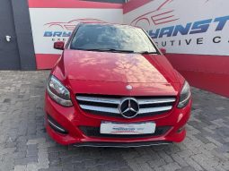 
										Mercedes Benz B-Class 200 Blueefficiency 7G-Dct full									