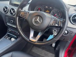 
										Mercedes Benz B-Class 200 Blueefficiency 7G-Dct full									