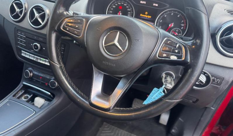 
								Mercedes Benz B-Class 200 Blueefficiency 7G-Dct full									