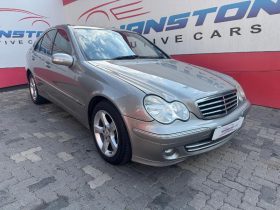 Mercedes Benz C-Class Sedan 200 K Classic Touchshift