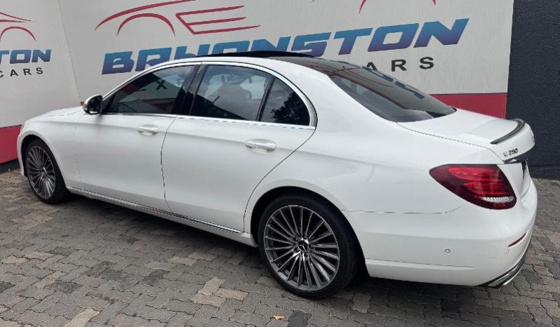 
								Mercedes Benz E-Class Sedan E 250 Avantgarde 7G-Tronic full									