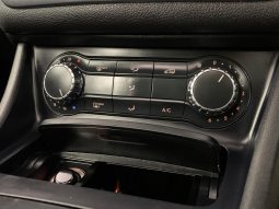 
										Mercedes Benz Gla Gla 200 7G-Dct full									