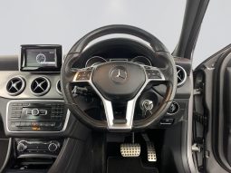 
										Mercedes Benz Gla Gla 200 7G-Dct full									