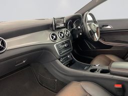 
										Mercedes Benz Gla Gla 200 7G-Dct full									