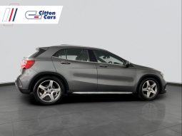 
										Mercedes Benz Gla Gla 200 7G-Dct full									