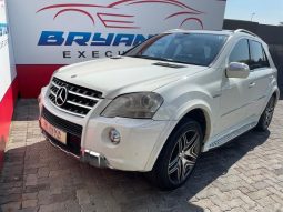 
										Mercedes Benz Ml Ml 63 Amg 10th Anniversary Edt 7G-T full									
