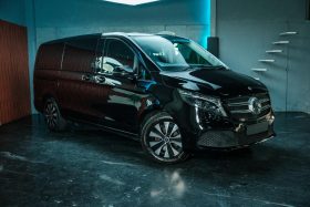 Mercedes Benz V-Class 220 D Avantgarde