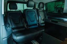 
										Mercedes Benz V-Class 220 D Avantgarde full									