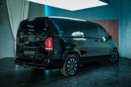 
										Mercedes Benz V-Class 220 D Avantgarde full									
