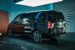 
										Mercedes Benz V-Class 220 D Avantgarde full									