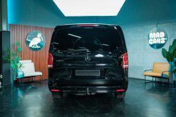 
										Mercedes Benz V-Class 220 D Avantgarde full									