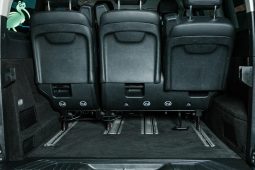 
										Mercedes Benz V-Class 220 D Avantgarde full									