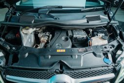 
										Mercedes Benz V-Class 220 D Avantgarde full									