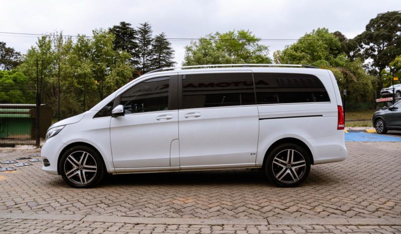 
								Mercedes-Benz V-Class V250d Avantgarde full									