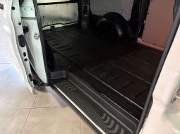 
										MERCEDES-BENZ VITO / SPRINTER VITO 111 1.6 CDI F/C P/V full									