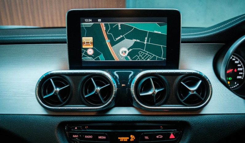 
								Mercedes Benz X-Class 350d V6 4X4 D/cab Power At full									