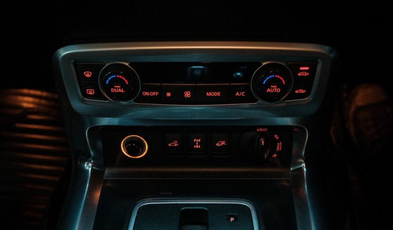
								Mercedes Benz X-Class 350d V6 4X4 D/cab Power At full									