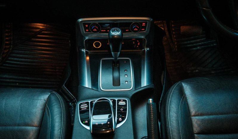 
								Mercedes Benz X-Class 350d V6 4X4 D/cab Power At full									
