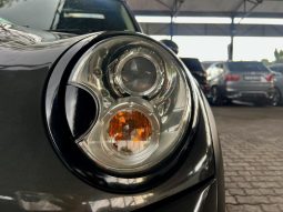
										MINI Hatch Cooper S full									