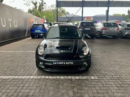 
										MINI Hatch Cooper S full									