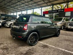 
										MINI Hatch Cooper S full									