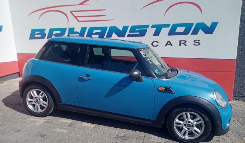 
								MINI One One full									