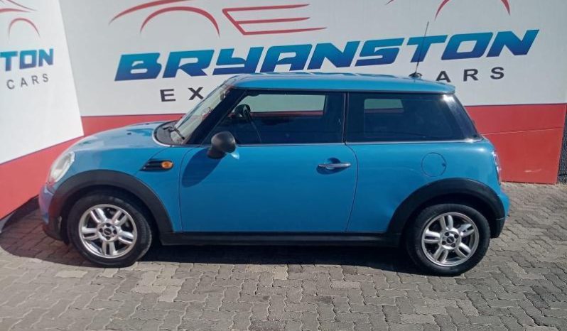 
								MINI One One full									