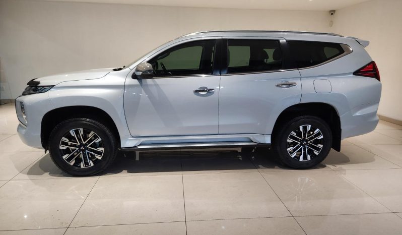 
								Mitsubishi Pajero Sport 2.4 Aspire 4X4 At full									