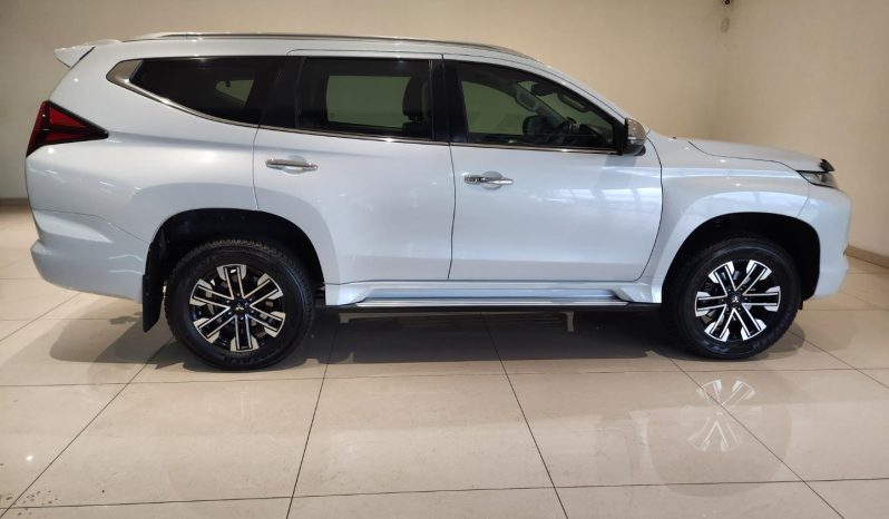 
								Mitsubishi Pajero Sport 2.4 Aspire 4X4 At full									