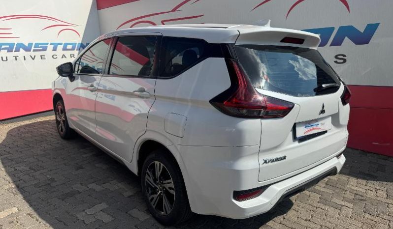 
								Mitsubishi Xpander 1.5 At full									