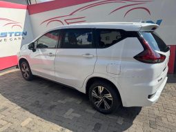 
										Mitsubishi Xpander 1.5 At full									