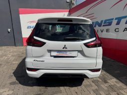 
										Mitsubishi Xpander 1.5 At full									