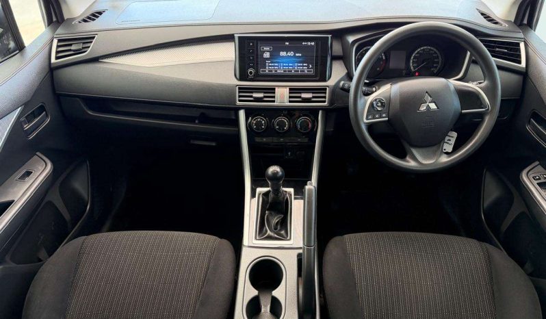 
								MITSUBISHI XPANDER XPANDER 1.5 full									