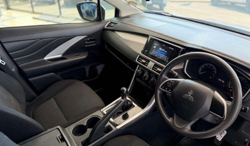 
								MITSUBISHI XPANDER XPANDER 1.5 full									