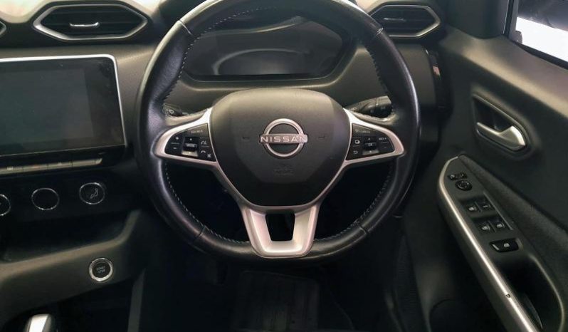 
								Nissan Magnite 1.0 Acenta Cvt Oled full									