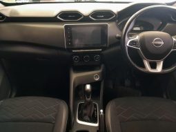 
										Nissan Magnite 1.0 Acenta Cvt Oled full									