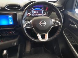 
										Nissan Magnite 1.0 Acenta Plus Cvt Oled full									