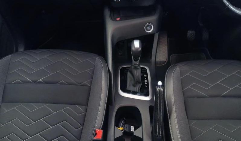 
								Nissan Magnite 1.0 Acenta Plus Cvt Oled full									