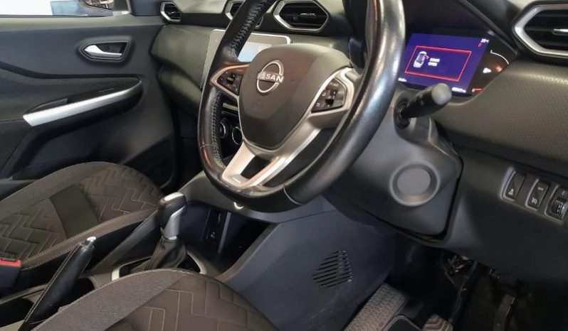 
								Nissan Magnite 1.0 Acenta Plus Cvt Oled full									