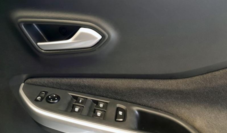 
								Nissan Magnite 1.0 Acenta Plus Cvt Oled full									