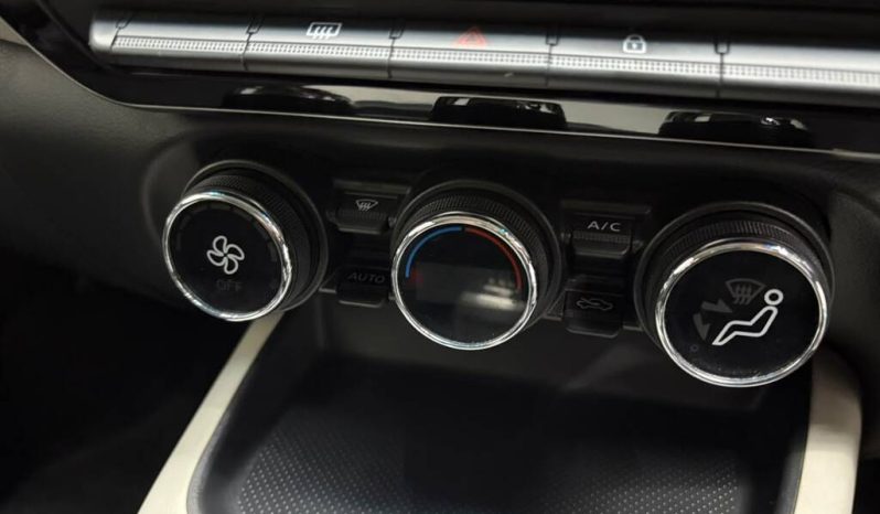 
								Nissan Magnite 1.0 Acenta Plus full									