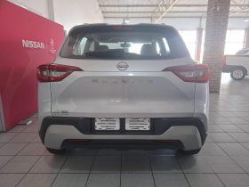 Nissan Magnite 1.0T Visia