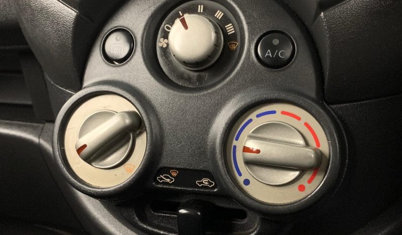 
								Nissan Micra 1.2 Visia+ 5dr (D82) full									