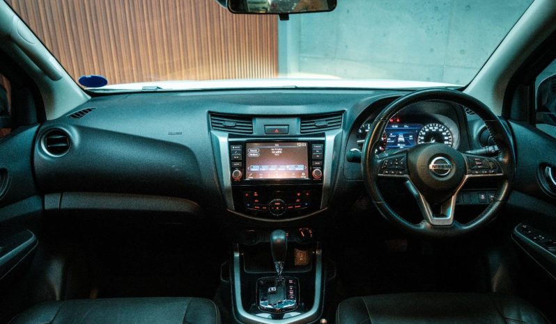 
								Nissan Navara 2.5D Le 4X4 D Cab At full									
