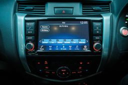 
										Nissan Navara 2.5D Le 4X4 D Cab At full									